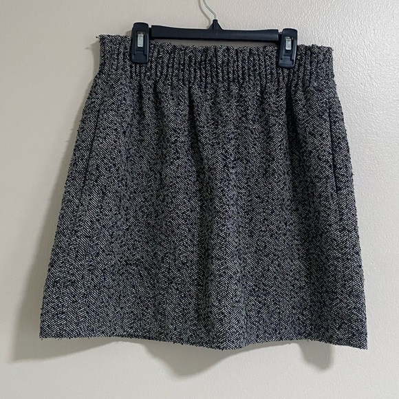 J.Crew Factory Dark Grey Tweed Mini Skirt Size 4 - Picture 1 of 5
